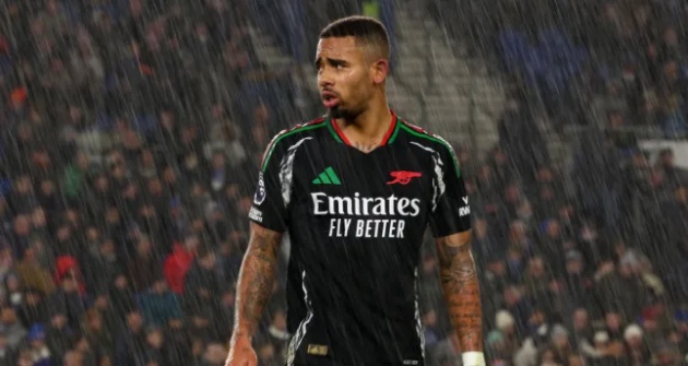'Gabriel Jesus cần được huấn luyện chuyên sâu vị trí tiền đạo cắm'