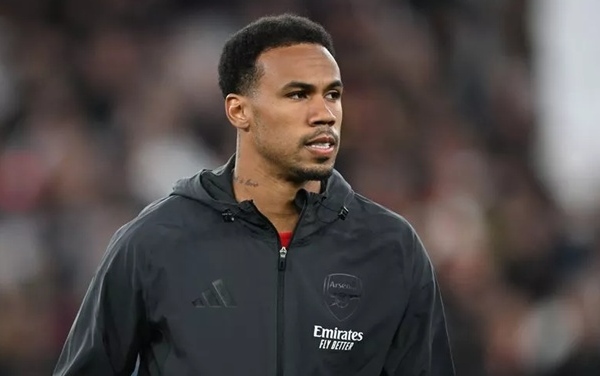 Gabriel Magalhaes phá vỡ sự im lặng sau khi bị thương