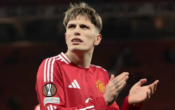 Garnacho đồng ý rời Manchester United?