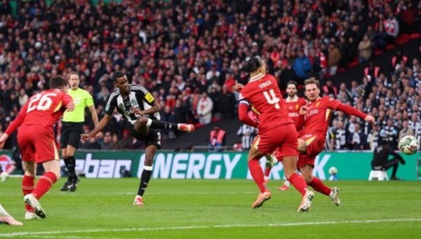 Gary Neville: "Đêm chung kết cấp 1"