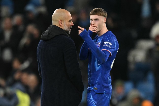 Gary Neville: Palmer đã bị Pep Guardiola lợi dụng