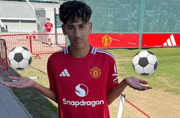 Genius Utd làm nên lịch sử trong nhóm U18