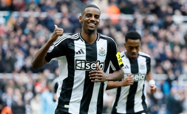 Giấc mơ mang tên Alexander Isak quá xa vời với Barcelona