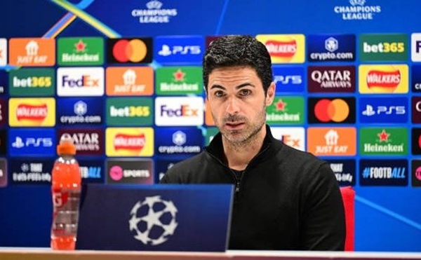 Giành vé vào tứ kết, Arteta hết lời khen ngợi 2 "kép phụ" của Arsenal