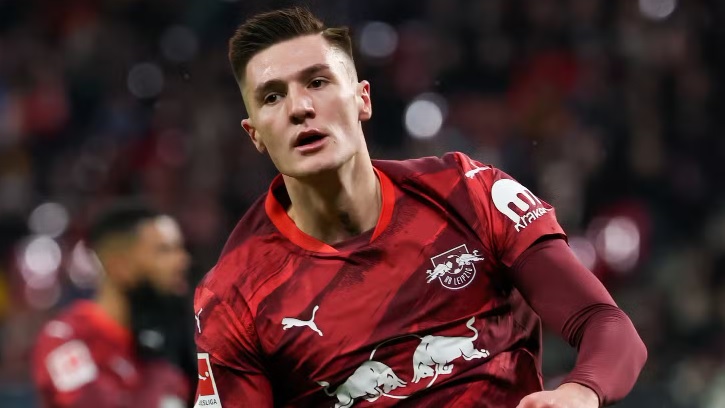 "Giữa Arsenal, Chelsea và Manchester United, Sesko đã chọn Arsenal"