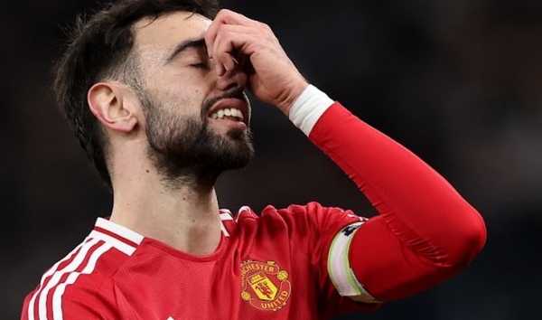 Gục ngã trước Tottenham, MU thua liên tiếp - tiến gần tới nhóm rớt hạng