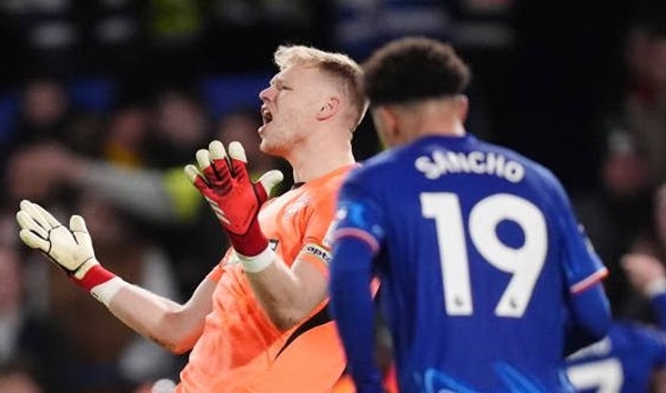 “Hàng thải” Arsenal sẽ là lời giải cho vấn đề của Chelsea?