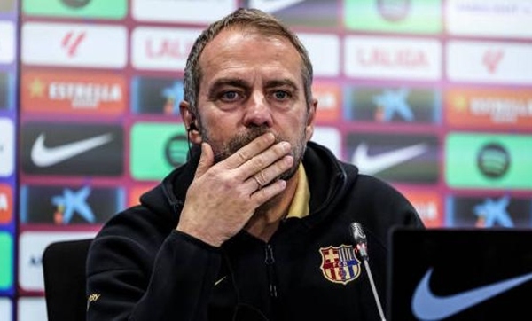 Hansi Flick định đoạt tương lai sao Barcelona