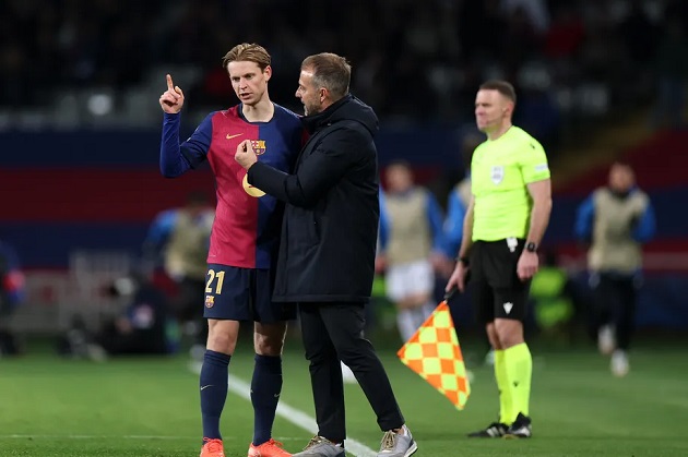 Hansi Flick úp mở về tương lai của Frenkie de Jong