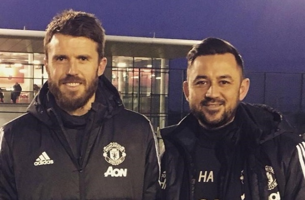 Hasney Aljofree: Hành trình từ Manchester United đến đội tuyển Singapore