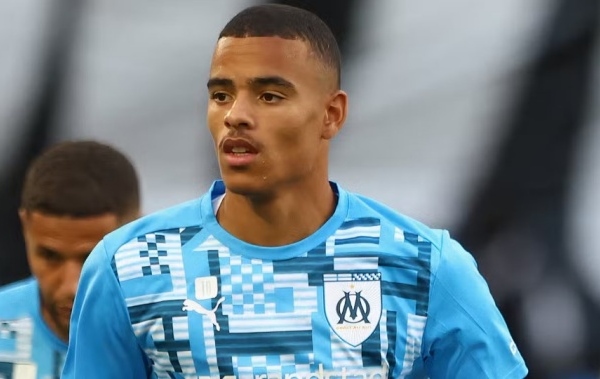 Hậu vệ Marseille ấn tượng với tuyệt kỹ của Mason Greenwood