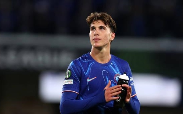 Here we go! Cesare Casadei rời Chelsea