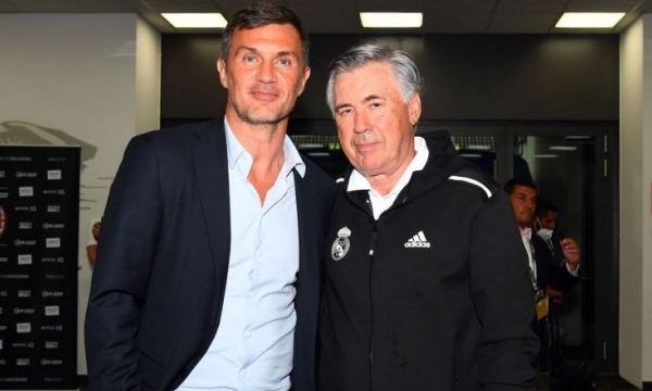 HLV Ancelotti chỉ trích AC Milan vì quyết định sa thải Maldini