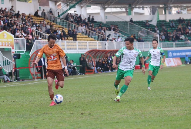 HLV Hoàng Anh Gia Lai: "Trọng tài đã khiến chúng tôi thất vọng"