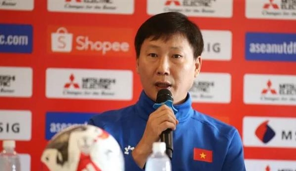 HLV Kim Sang-sik có kế hoạch giúp ĐT Việt Nam ghi bàn trong hiệp 1