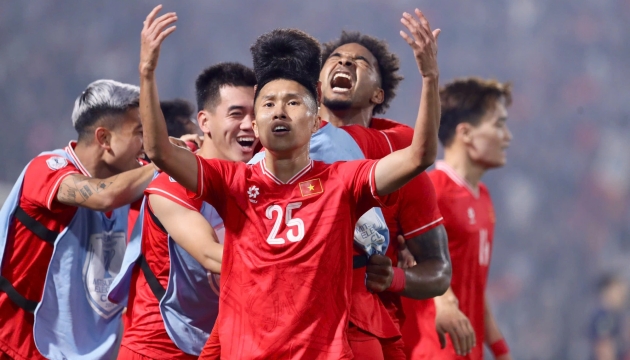 HLV Kim Sang-sik "săn đầu người" V-League, sẵn sàng cho Asian Cup 2027