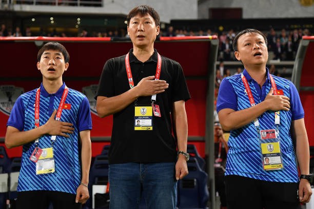 HLV Kim Sang-sik: "Tôi nghĩ mình có thể bị sa thải bất cứ lúc nào"