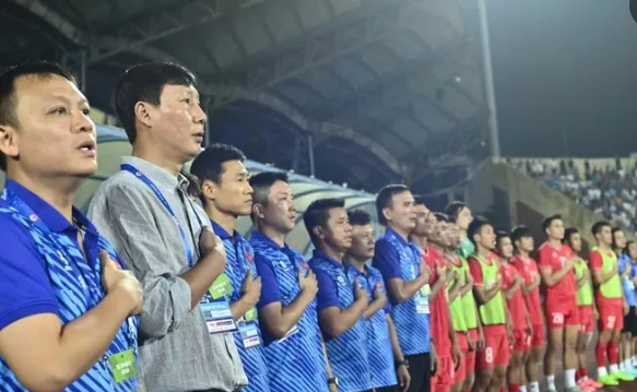 HLV Kim Sang-sik và góc nhìn độc đáo về bóng đá Việt Nam