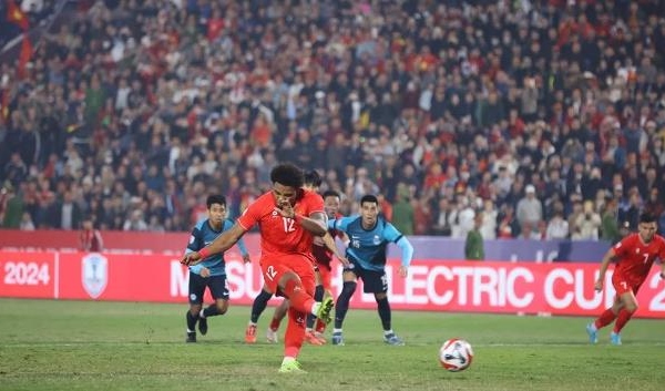 HLV Singapore dự đoán ĐT Việt Nam vô địch