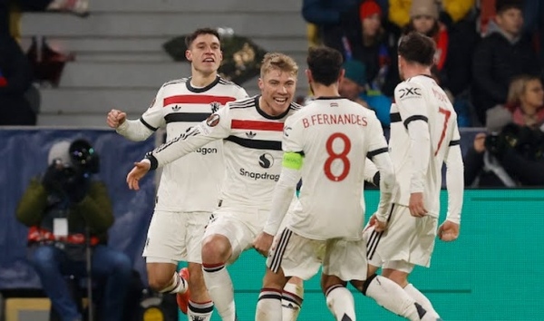 Hojlund nổ cú đúp, Man United ngược dòng kịch tính ở Europa League