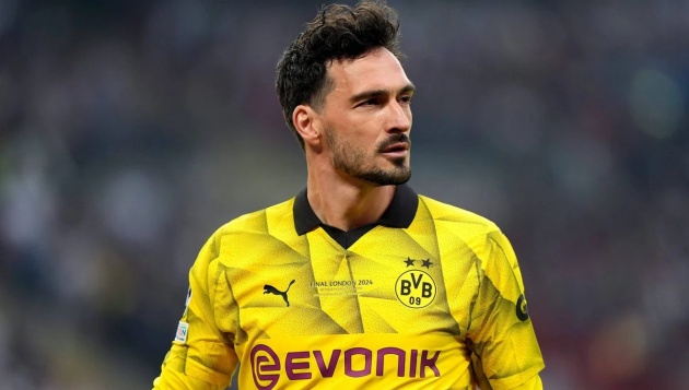 Hummels chỉ trích Real sau khi Vinicius trượt Quả Bóng Vàng