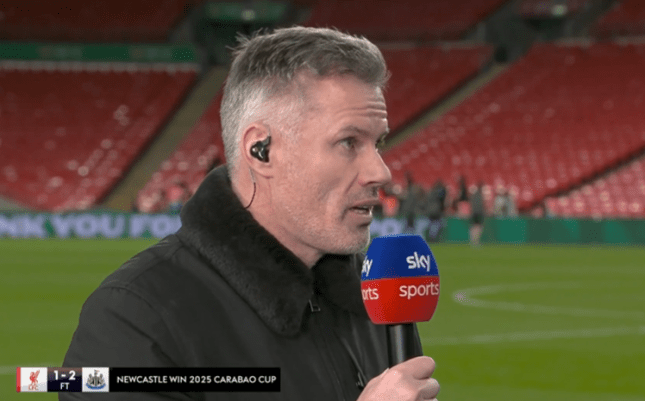 Hụt Carabao Cup, Carragher khuyên Liverpool mua gấp 2 tân binh
