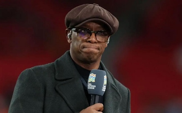 Ian Wright nghiêm khắc chê trách David Raya