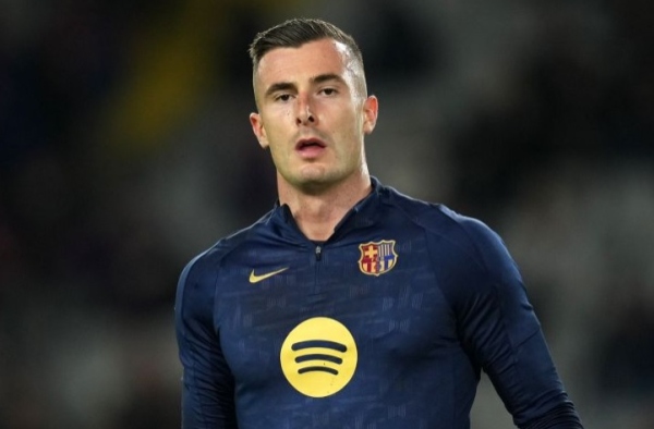 Inaki Pena: Thủ môn của Barca đang tiến bộ bất chấp những thống kê