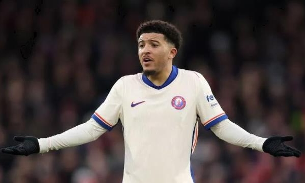 Jadon Sancho gửi thông điệp rõ ràng cho Man United