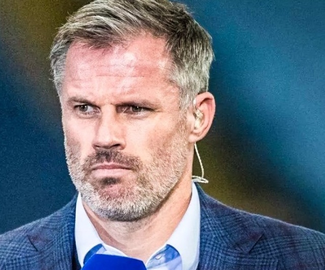 Jamie Carragher châm biếm MU sau trận thua Brighton