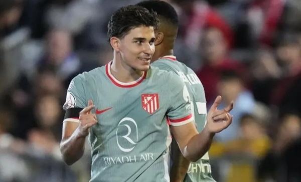 Julian Alvarez: Từ kép phụ ở Manchester City đến ngôi sao sáng tại Atletico Madrid