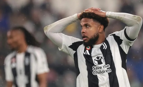 Juventus đứng trước bước ngoặt sau trận thua lịch sử