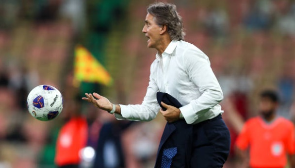 Juventus đang gặp khó khăn trong việc bắn mota, Mancini phải đợi