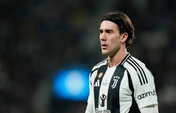 Juventus hạ giá Vlahovic, Arsenal vào cuộc