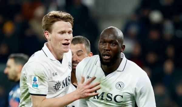 Juventus tạo khoảng cách 6 điểm với Milan; Lukaku tỏa sáng giúp Napoli ngược dòng trước Atalanta