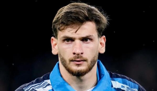 Khvicha Kvaratskhelia nói lời chia tay đầy cảm xúc với Napoli