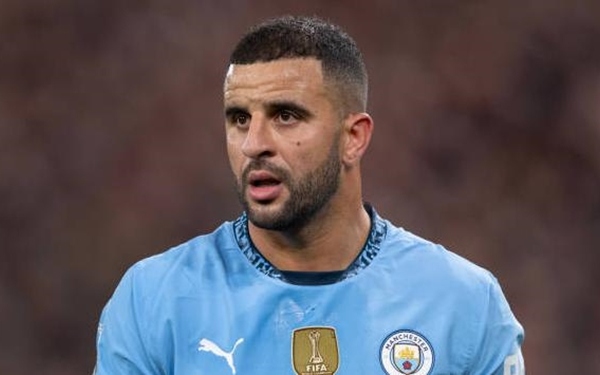 Kyle Walker coi như rời Manchester City