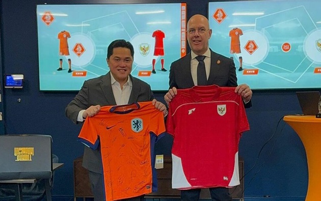 LĐBĐ Indonesia mời ĐT Hà Lan đá giao hữu