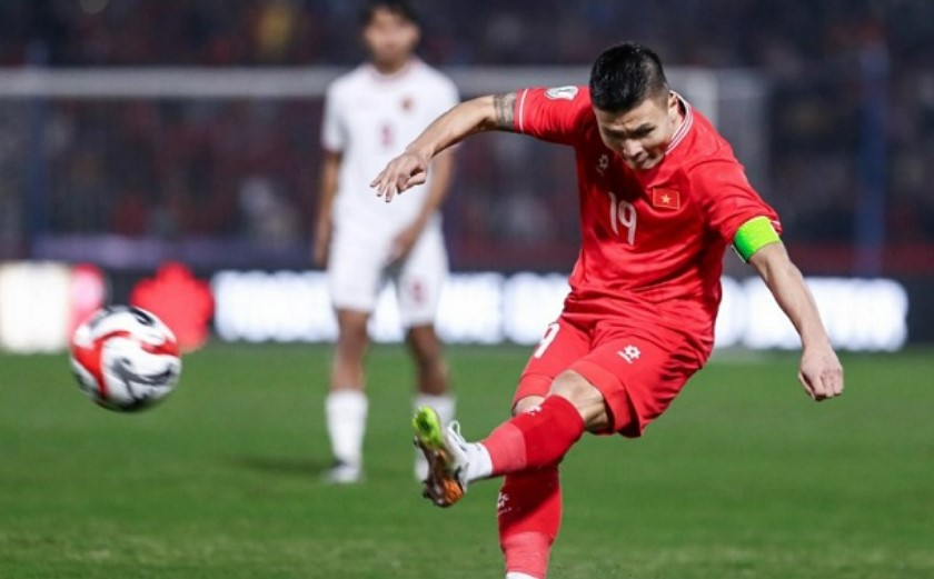 Lịch thi đấu dày đặc sau AFF Cup, Quang Hải nói gì?