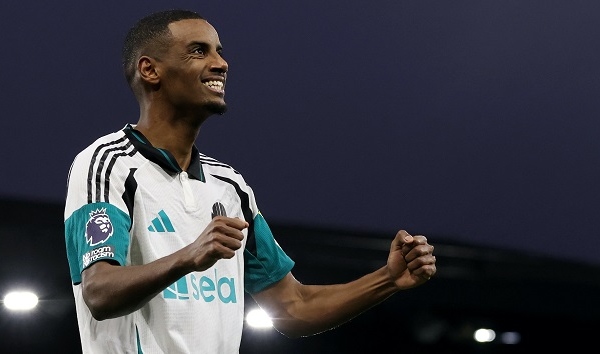 Liverpool có đủ khả năng chiêu mộ Isak?