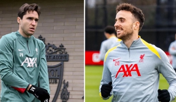 Liverpool đấu Fulham, Arne Slot nói rõ tình hình của Jota và Chiesa