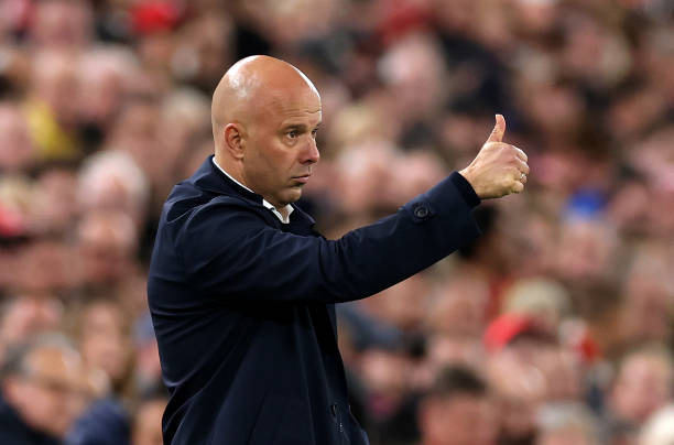 Liverpool đấu Tottenham, Arne Slot 'xát muối' vào nỗi đau của Man City