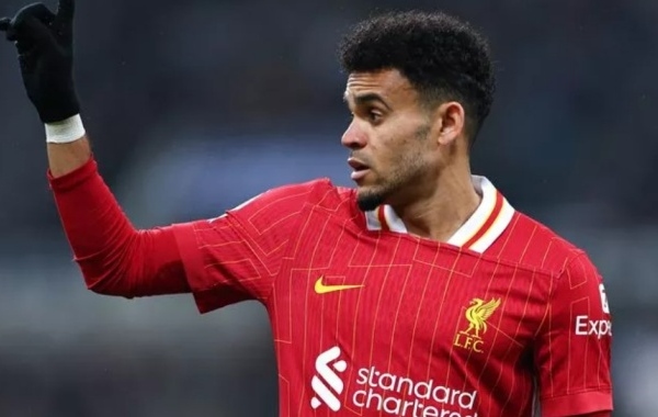 Liverpool hưởng lợi từ sự thay đổi của Luis Diaz