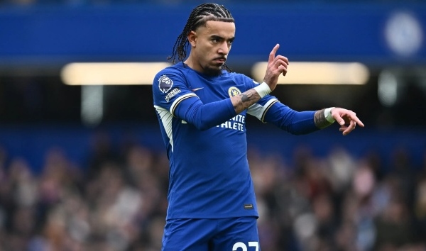Liverpool, Man City nhận 'gáo nước lạnh' từ Chelsea