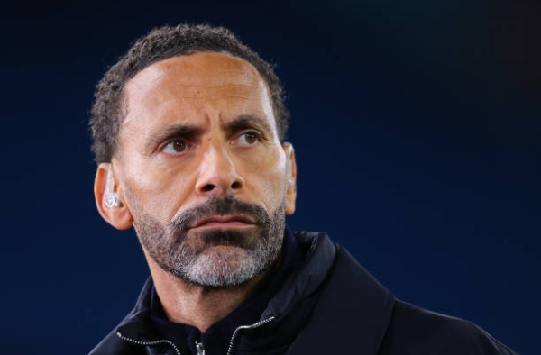 Liverpool mất điểm, Rio Ferdinand đặt dấu hỏi về quyết định điên rồ của Slot