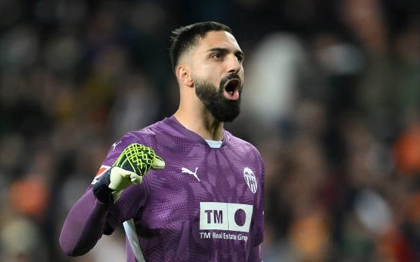Liverpool ra quyết định với tân binh 29 triệu bảng