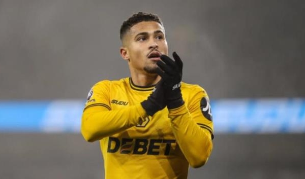 Liverpool tăng tốc trong thương vụ Joao Gomes