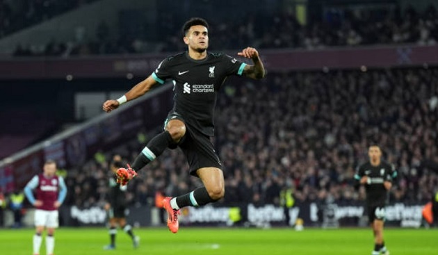 Liverpool vùi dập West Ham, kết thúc năm 2024 trên đỉnh BXH