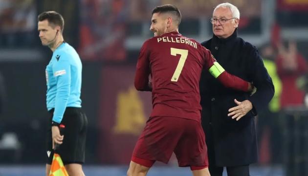 Lorenzo Pellegrini: Tương lai tại Roma hay bước ngoặt với Napoli?