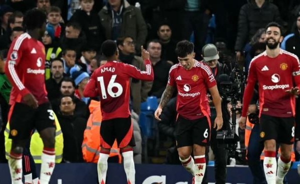 Luke Shaw cũng phát cuồng vì Amad Diallo